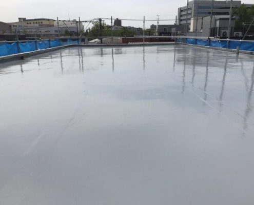 屋上の防水工事(ウレタン通気緩衝工法)
