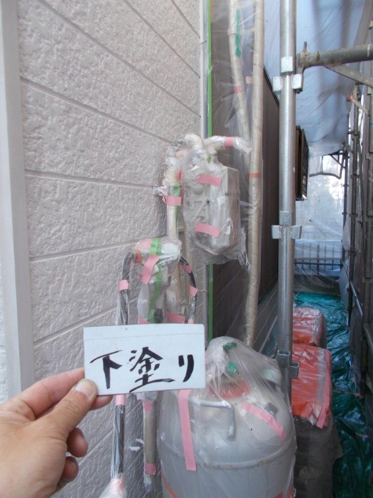 外壁の下塗り塗装